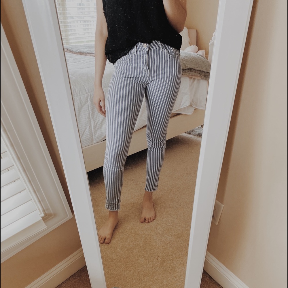 Zara Stripped Jeans